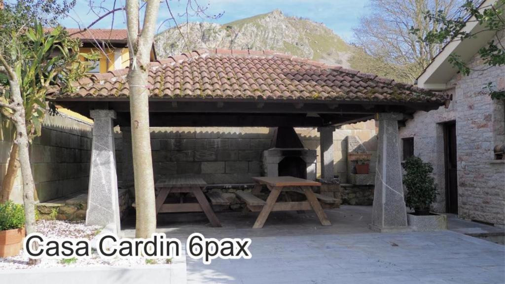 Casa Cardin Apartamento Onís Exterior foto